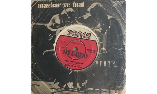 GÜLLERİN İÇİNDEN  (MAZHAR VE FUAT)